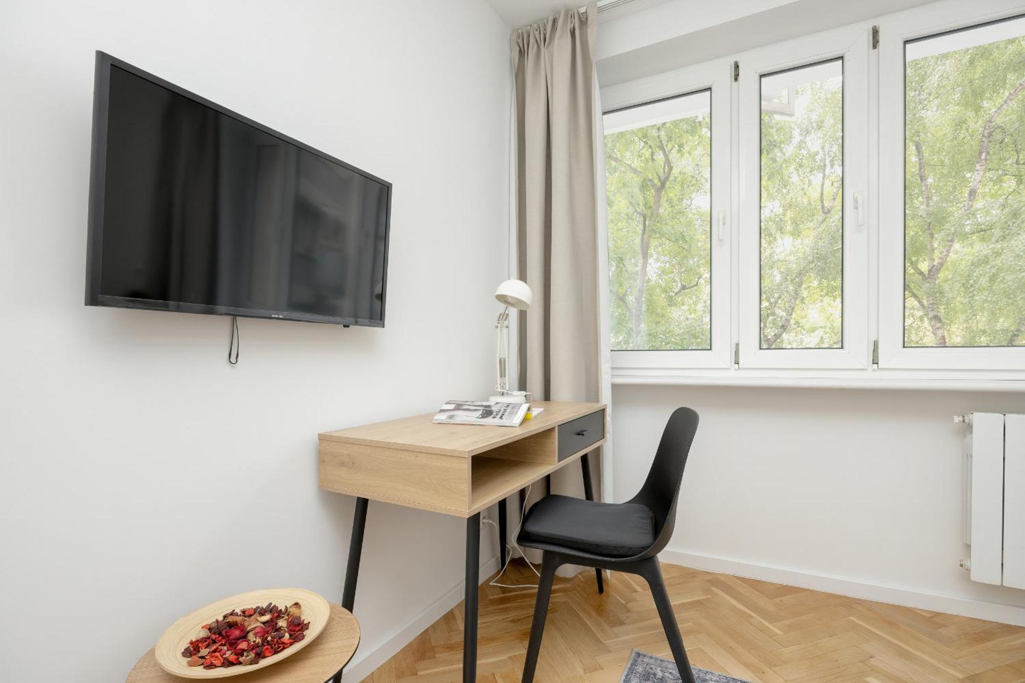 Apartment Cozy In Downtown By Renters Warschau